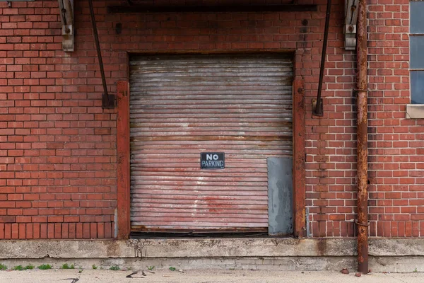 Midwest City 'deki eski yükleme iskelesi.