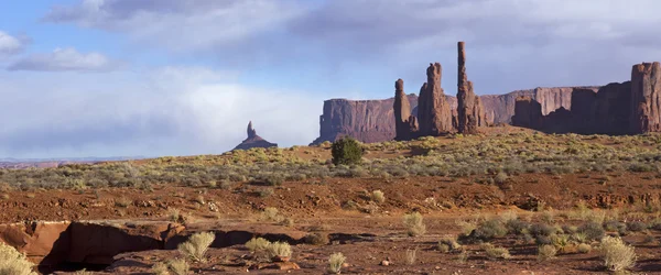 Monumento vale em arizona — Fotografia de Stock