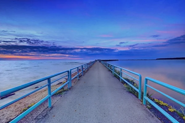 Warna dari senja di Danau Erie — Stok Foto