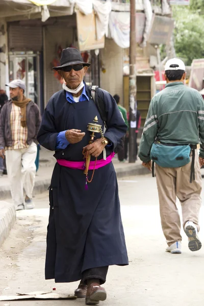 Modern Monk in Leh — Stock Photo, Image