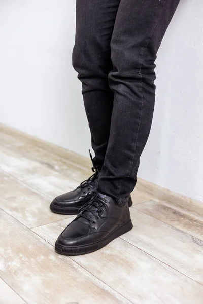 Bottes Hiver Noires Pour Hommes Cuir Véritable Chaussures Élégantes Pour — Photo