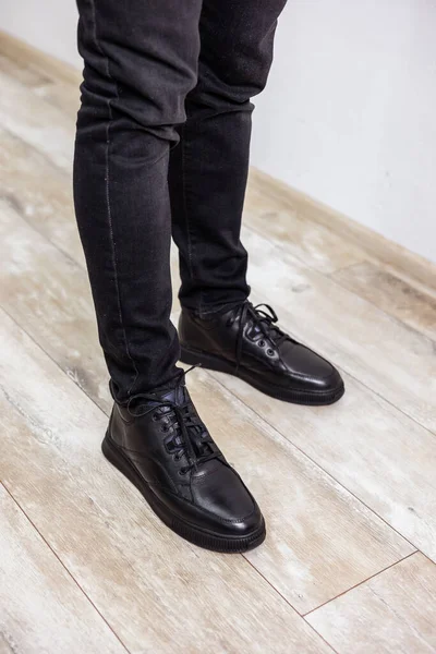 Botas Invierno Negras Para Hombre Con Cuero Genuino Zapatos Hombre — Foto de Stock