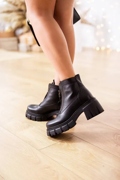 Nuova Collezione Scarpe Donna Autunno Inverno 2022 Ragazza Comprò Delle — Foto Stock