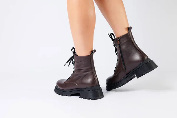 Women Brown Spring Boots Made Genuine Leather Woman Leg New — Stock Photo, Image