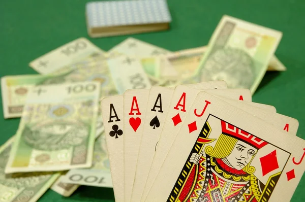 Poker cards and cash — Stock Photo, Image