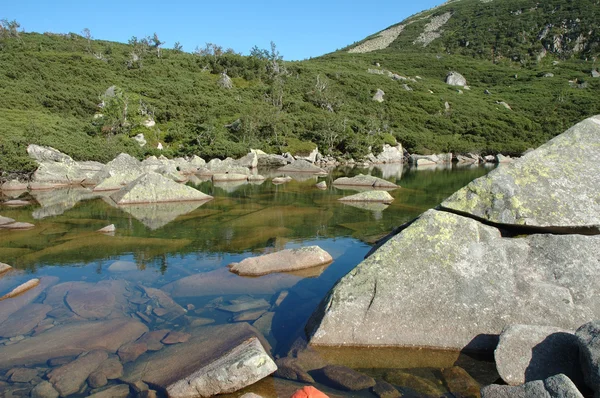 Teich im Karkonosse-Gebirge — Stockfoto