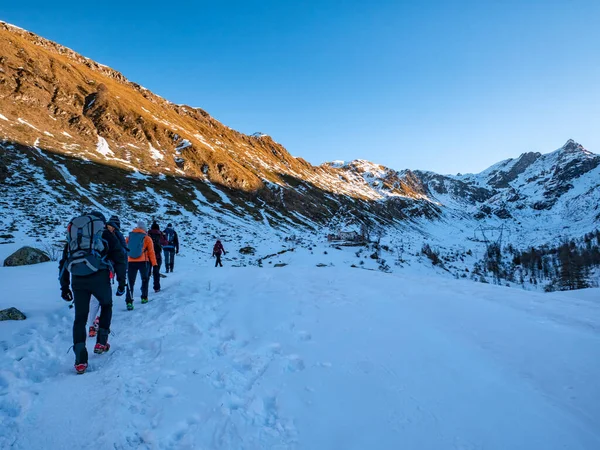 Зимние Походы Альпах Вальсассины — стоковое фото