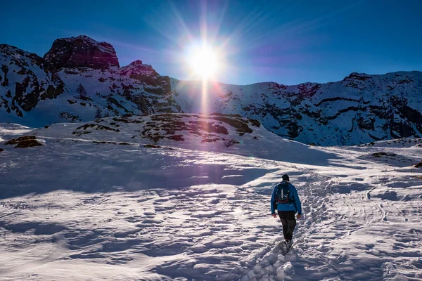 Зимние Походы Альпах Вальсассины — стоковое фото