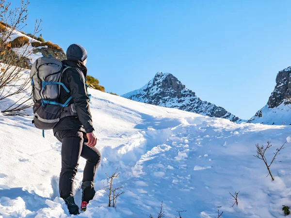 Trekking Inverno Nos Alpes Valsassina — Fotografia de Stock