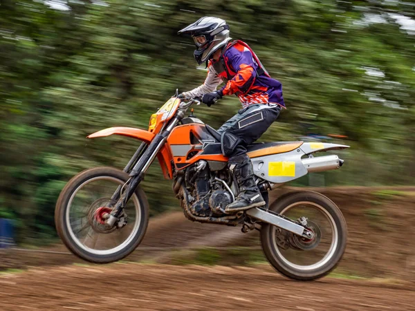 Motocross Σκηνή Κατά Διάρκεια Ενός Αγώνα Panning Τεχνική — Φωτογραφία Αρχείου