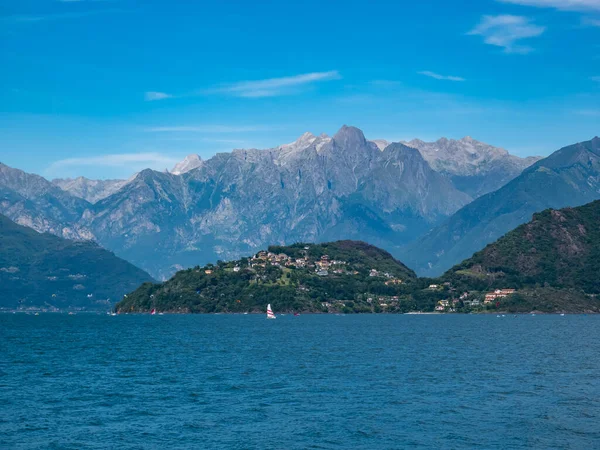 Krajobraz Jeziora Como Lecie — Zdjęcie stockowe