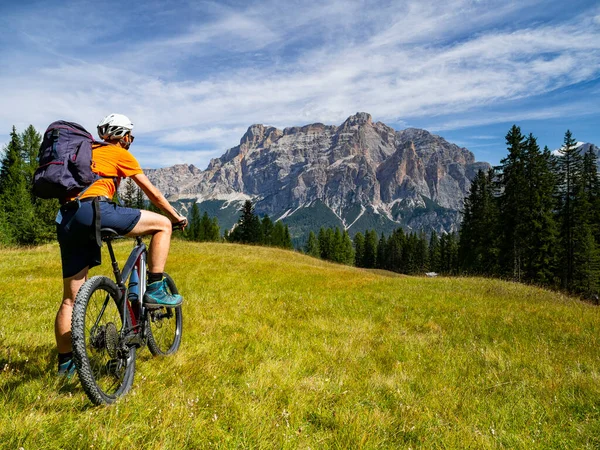 Cycling scene on the dolomites