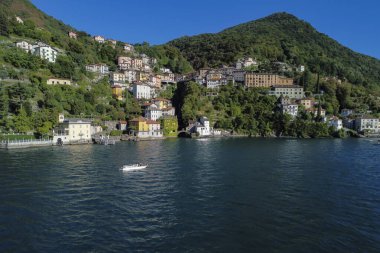 Como Gölü 'ndeki Nesso köyünün manzarası