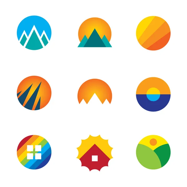 Belle nature cercle vue paysage logo ensemble montagne expérience icône — Image vectorielle