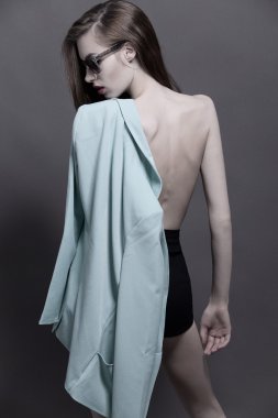 güzel kadın, mavi ceket