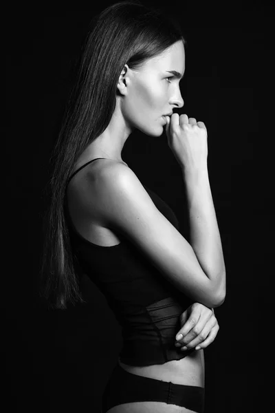 Profil von sexy mit ziemlich langen Haaren — Stockfoto