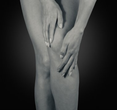 Mükemmel bir dişi bacağa yakın.