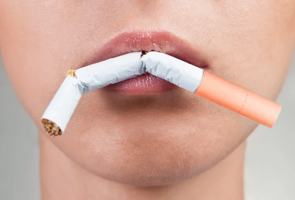Dejar de fumar —  Fotos de Stock