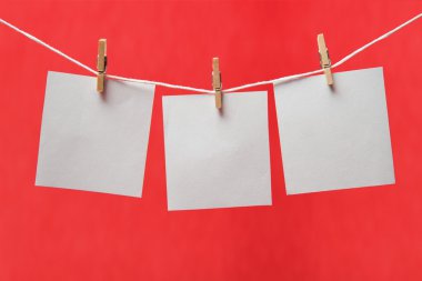 kağıt üzerinde clothespins