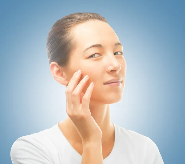 Smooth facial skin — Stock Photo, Image