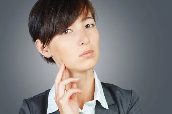 Nachdenkliche Geschäftsfrau — Stockfoto