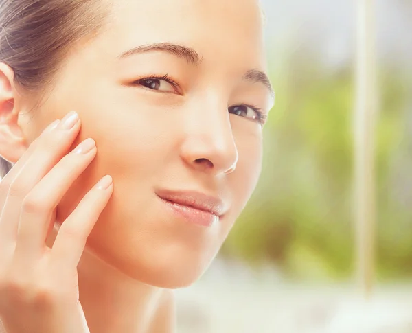 Portrait of beautiful woman, concept of skincare — Stock Photo, Image