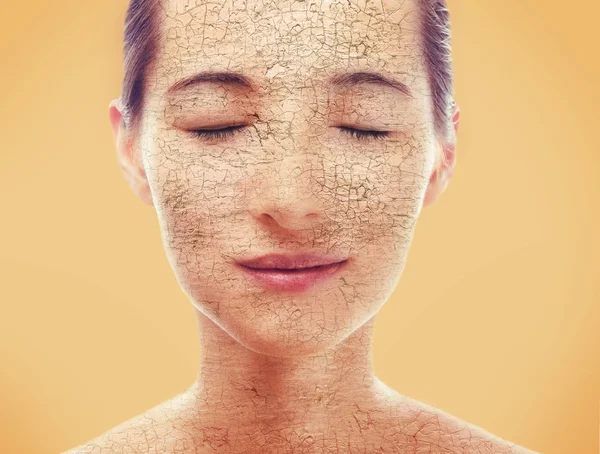 Retrato de mulher com pele seca — Fotografia de Stock