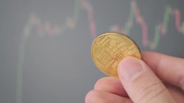 Değiş tokuşun fiyat tablosunun arka planında Bitcoin var.