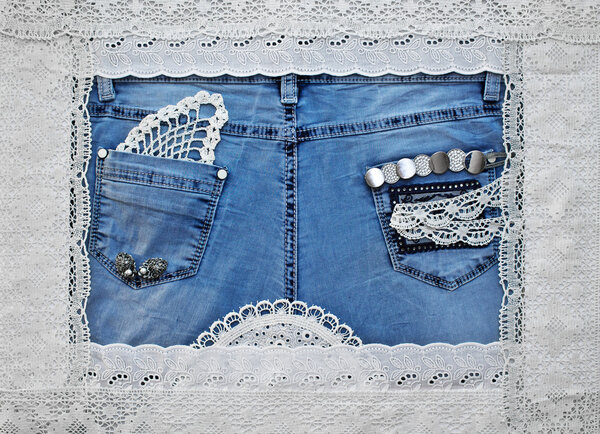 Cute frame with lace and jeans