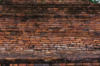Eski Soyut Tuğla Duvar Büyük Turuncu Tuğla Duvar Arka planı Tayland 'daki antik Budist tapınağı Kopya Alanı Tasarım Alanlı Arkaplan