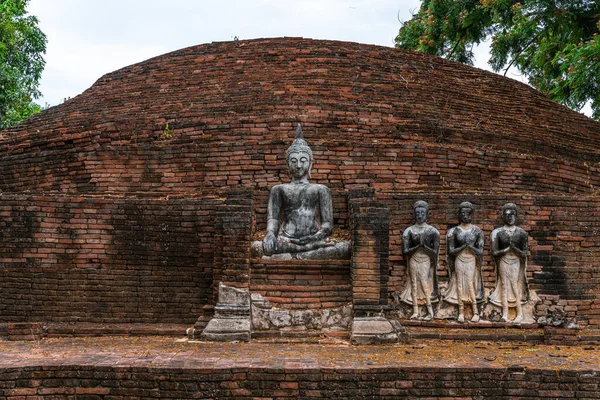 Αρχαία Φιγούρες Buddha Στο Sri Sukhot Ναός Είναι Ένα Αρχαίο — Φωτογραφία Αρχείου