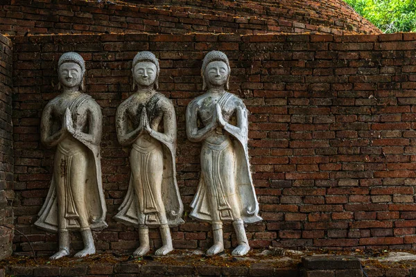 Starożytne Figurki Buddy Sri Sukhot Rozciągacz Jest Starożytnym Buddyjskim Rozciągaczem — Zdjęcie stockowe