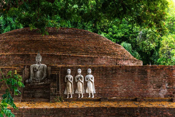 Alte Buddha Figuren Sri Sukhot Tempel Ist Ein Alter Buddhistischer — Stockfoto