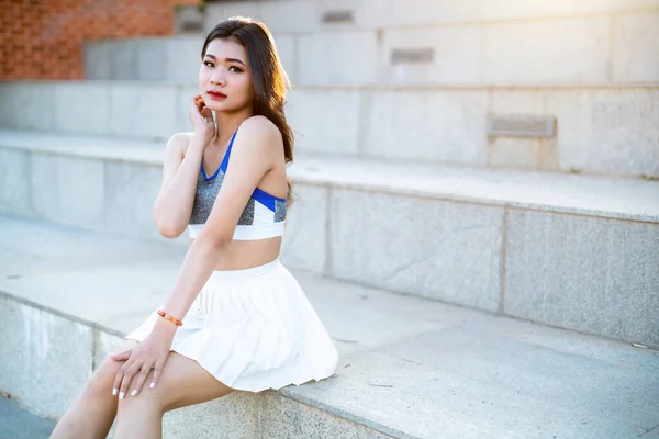 Portrait Beautiful Athletic Young Asian Woman Fashionable Sportswear Standing Having — Foto Stock