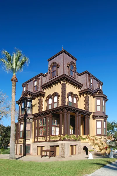 French Second Empire Style Home — Stock Photo, Image