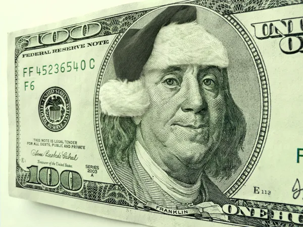 Ben Franklin Wearing Santa Hat For Christmas On This Hundred Dollar Bill Makes An Interesting Holiday Season Shopping Image — Stock Photo, Image