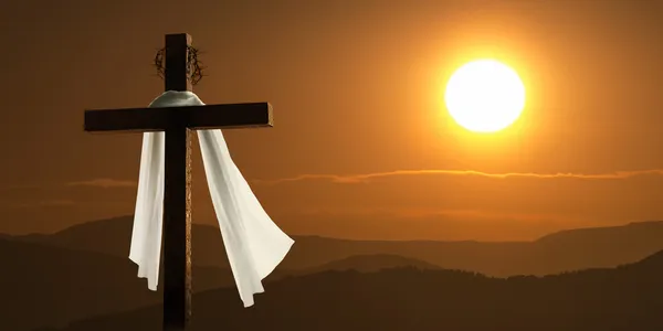 Dramatic Lighting Of Mountain Sunrise With Easter Cross — Stock Photo, Image