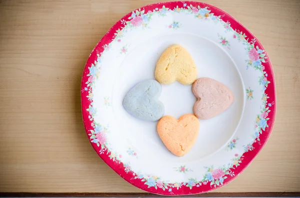 kalp şeklinde kurabiye