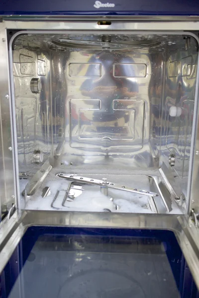 Больничные стиральные машины для медицинских инструментов Стоковое Фото