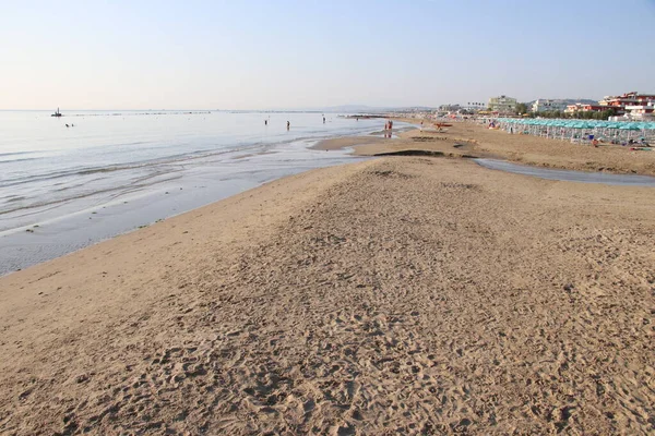 Homokos Strand Látnivaló Nyáron Olaszországban — Stock Fotó