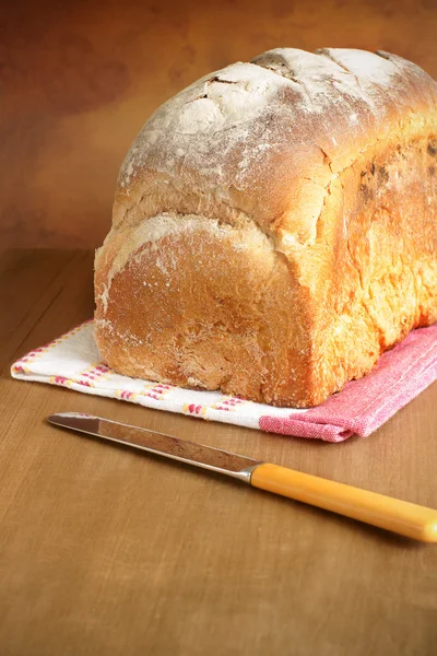 Traditional style white bread — Stock Photo, Image