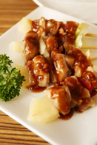 Yakitori, Japanese style of skewered chicken — Stock Photo, Image