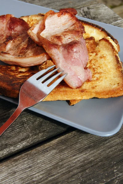 Frans toast en spek — Stockfoto