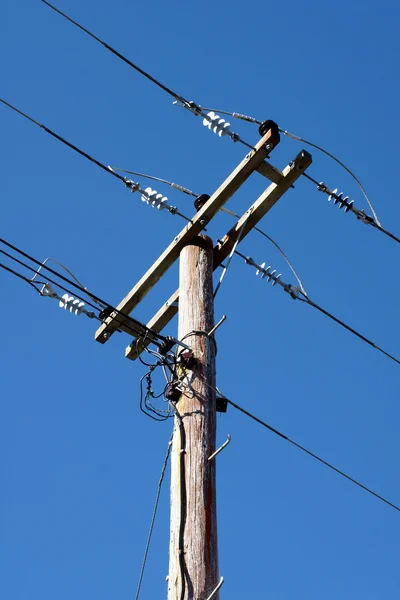 Low voltage powerlines — Stock Photo, Image