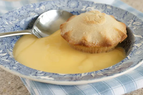 Apfelkuchen und Pudding — Stockfoto