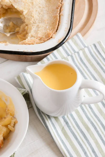 Pudding Eine Beliebte Dessertsauce Passt Perfekt Apfelkuchen — Stockfoto