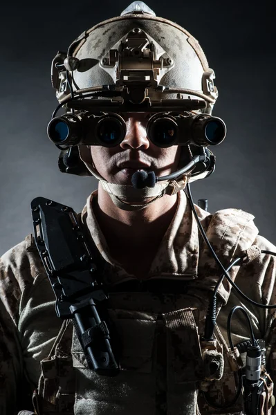Soldat mand højtidelig stil mode - Stock-foto