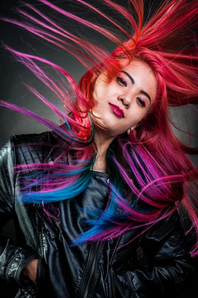 Movimento ragazza colore dei capelli magnifico — Foto Stock