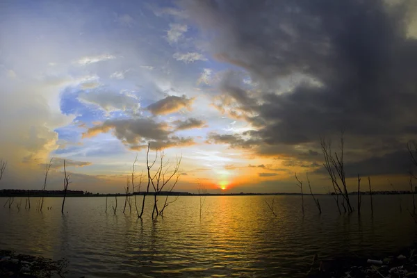 Pôr do sol preto e branco em D 'Island, Malásia — Fotografia de Stock