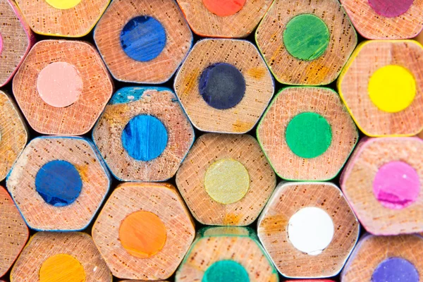 Макрозображення кольорових олівців — стокове фото